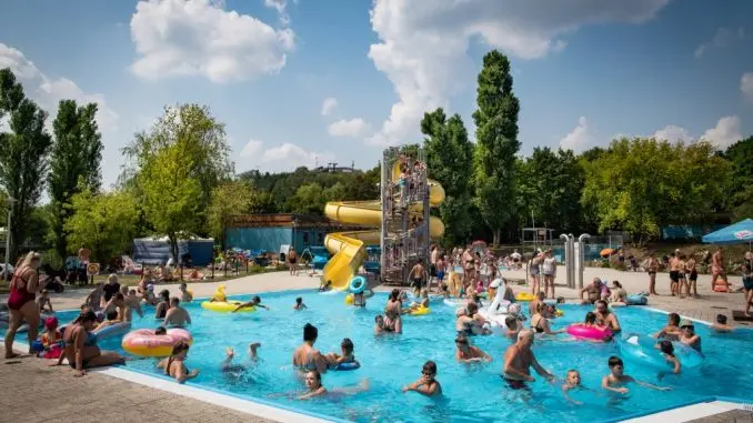 Комплекс басейнів у парку Щенсливицькому (Szczęśliwickim)