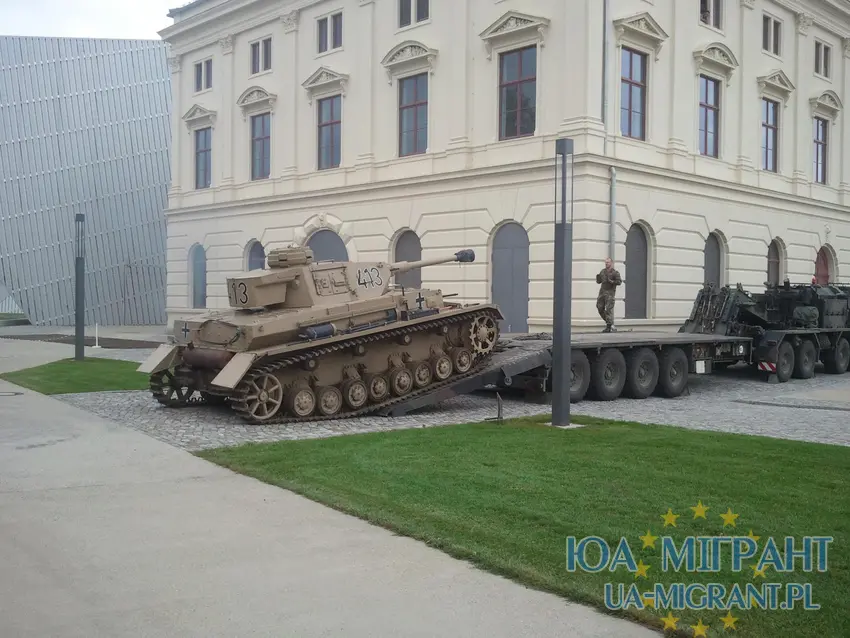 Військово-історичний музей Бундесверу (Militärhistorisches Museum der Bundeswehr)