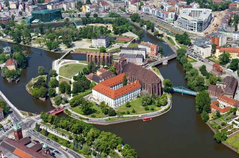 Wyspa Piasek — острів на річці Одра, Вроцлав