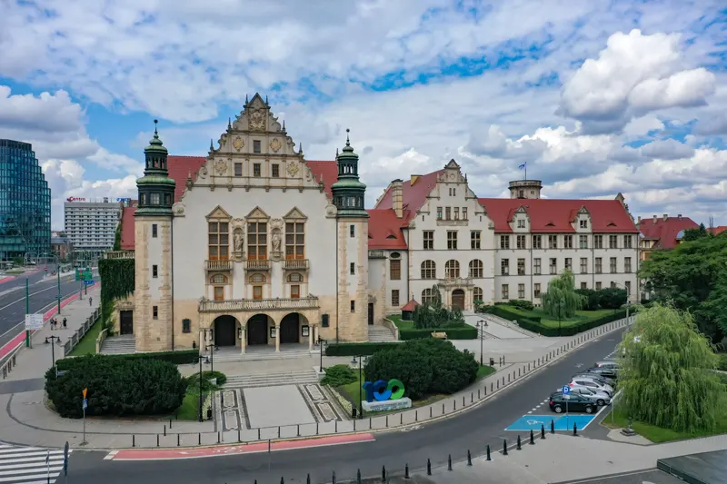 Університет Адама Міцкевича в Познані займає шосте місце в ТОП 10 університетів Польщі