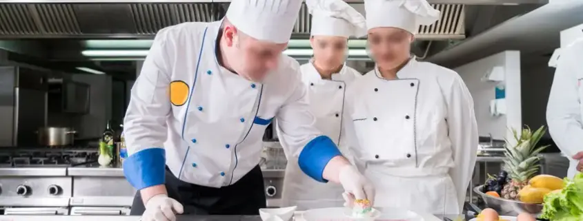 Як українському кухарю легально працевлаштуватися в Німеччині