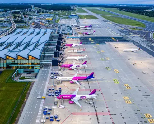 Отримання компенсації за відміну або затримку авіарейсу в Польщі