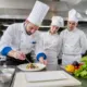 Як українському кухарю легально працевлаштуватися в Німеччині