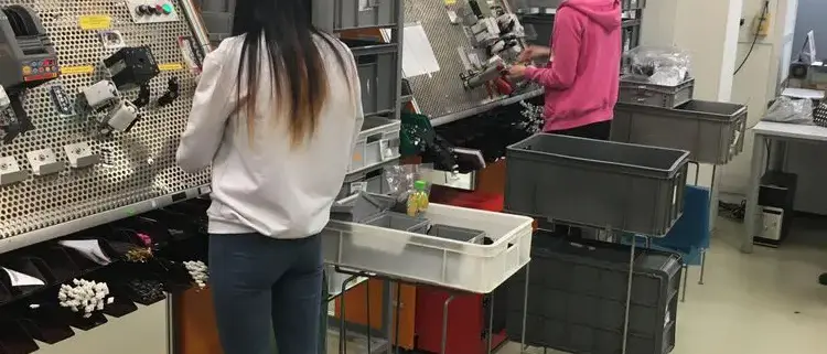 Як працювати в Чехії офіційно через агентства і не потрапити в шахрайство