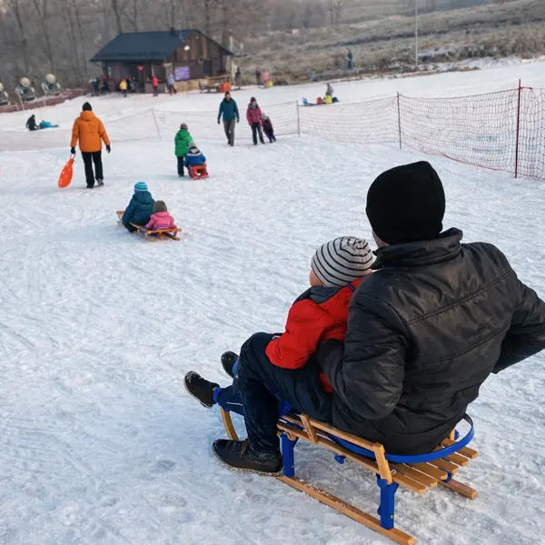 Де покататися на санках у Кракові?