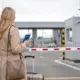 Україна змінила правила виїзду за кордон для жінок