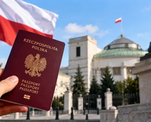Польща планує посилити вимоги до громадянства